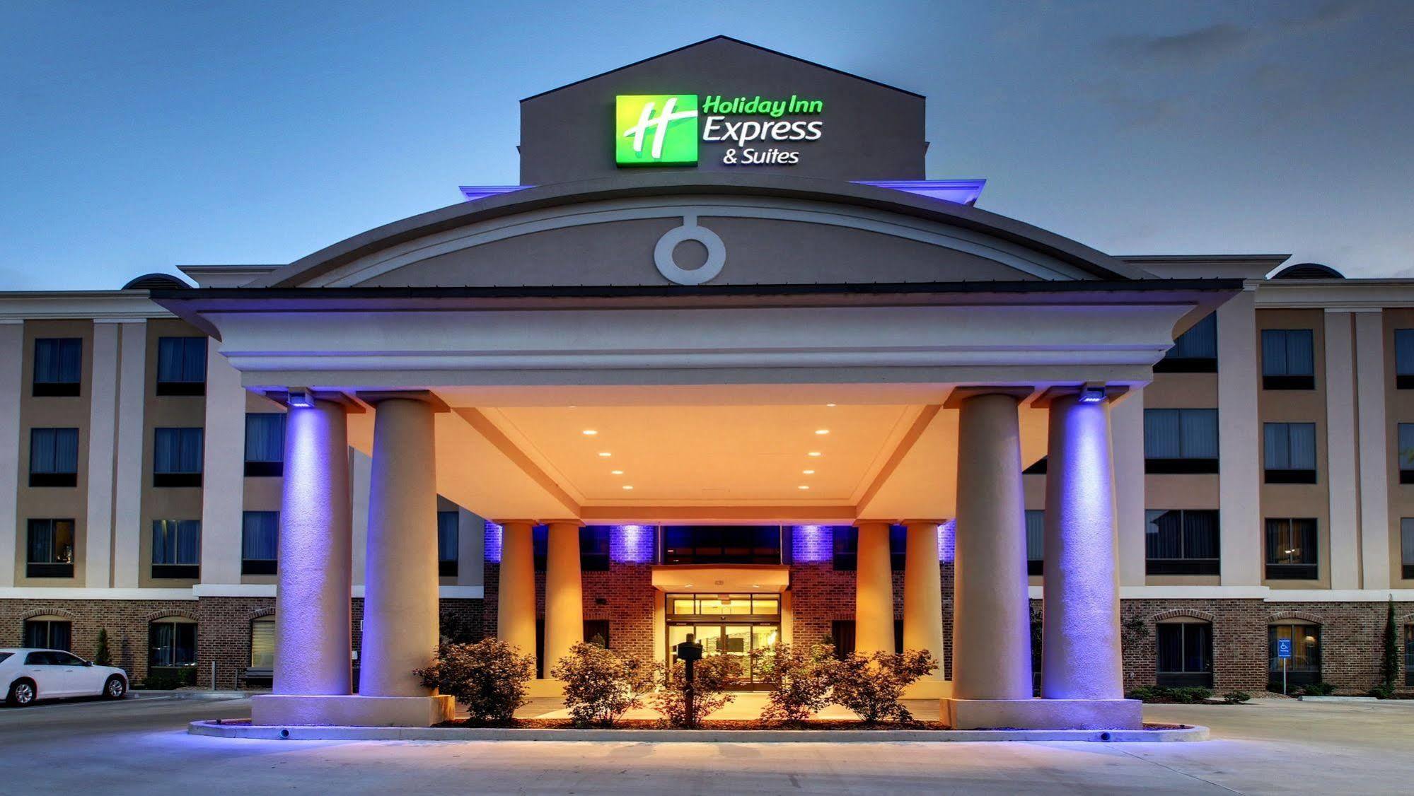 Holiday Inn Express Natchez South West, An Ihg Hotel Exterior photo